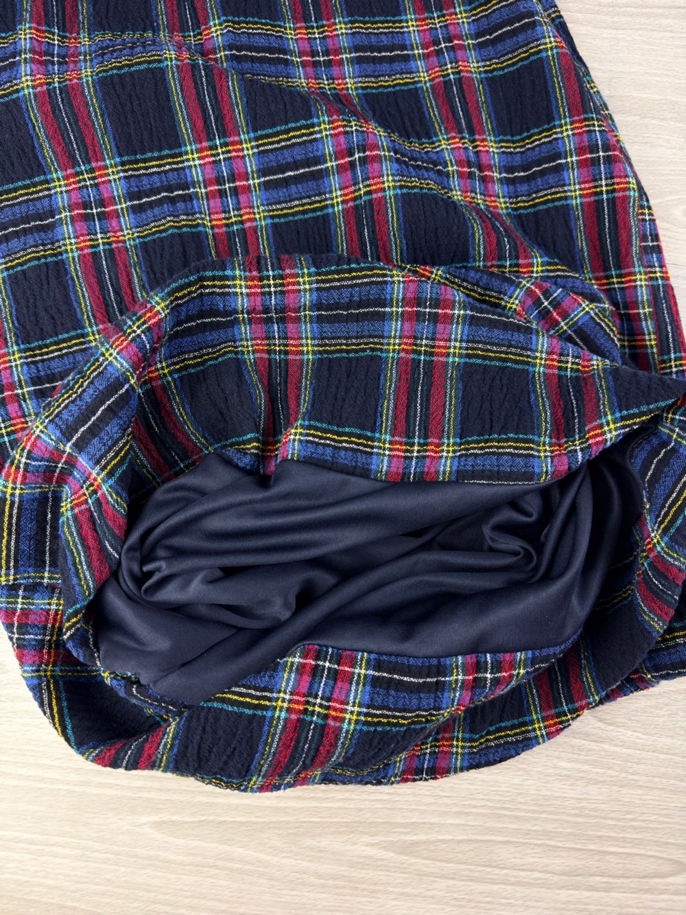 Zara Plaid Tartan Bubble Hem Midi Pencil Skirt Size Medium - Picture 9 of 10